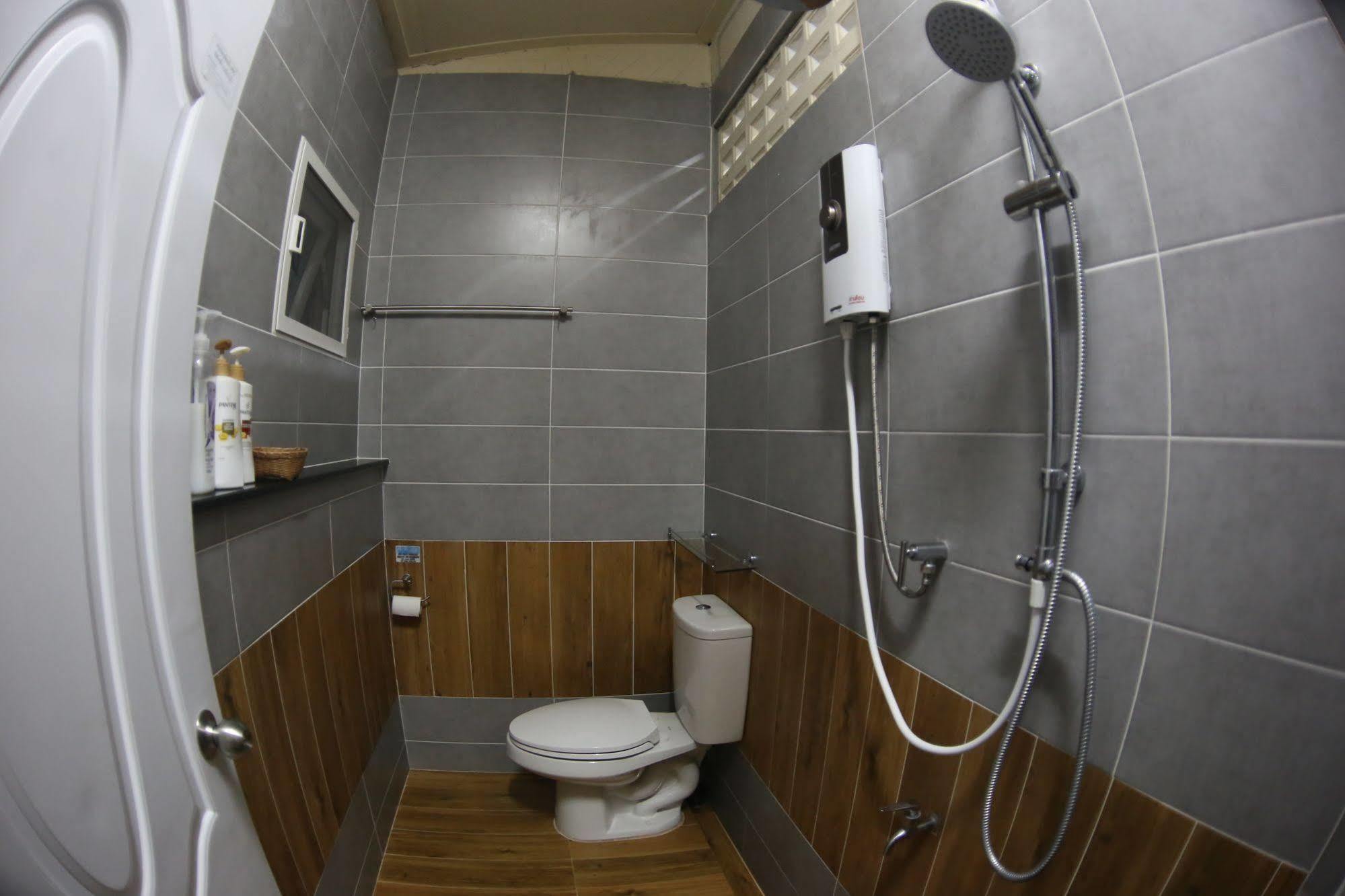 Hostel Ashi Poshtel Čiang Mai Exteriér fotografie